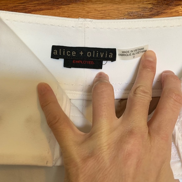 Alice + Olivia White Shorts - Picture 8 of 13